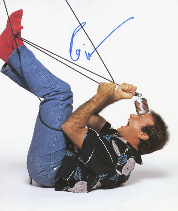 Robin Williams autograph