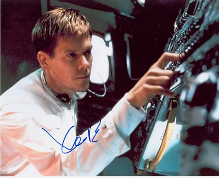 Kevin Bacon autograph