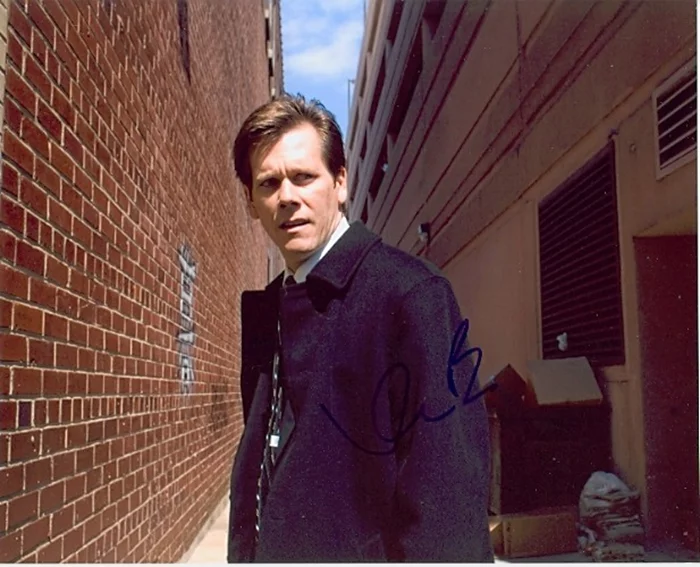 Kevin Bacon autograph