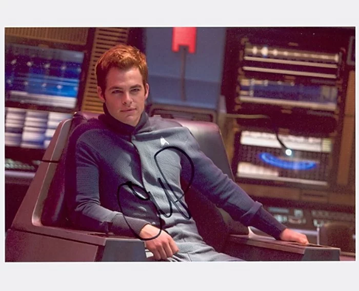 Chris Pine autograph