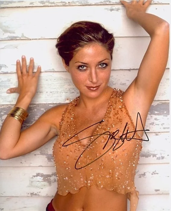 Sasha Alexander autograph