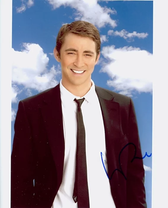 Lee Pace autograph