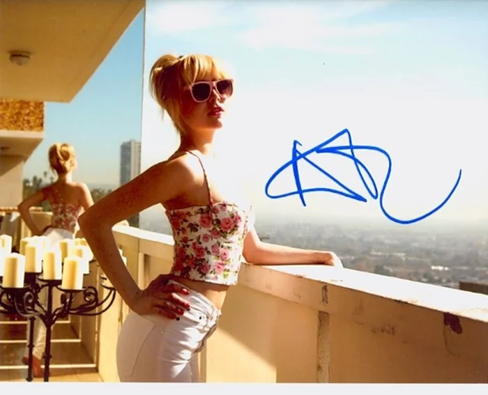 Alessandra Torresani autograph