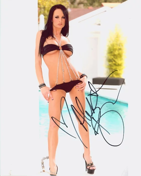 Alektra Blue autograph