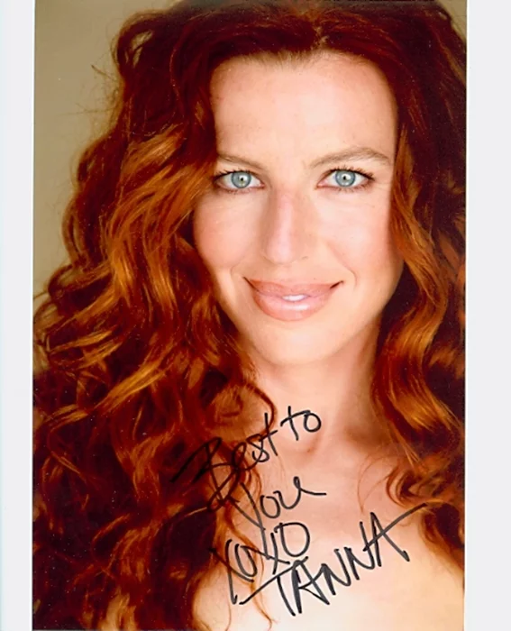 Tanna Frederick autograph