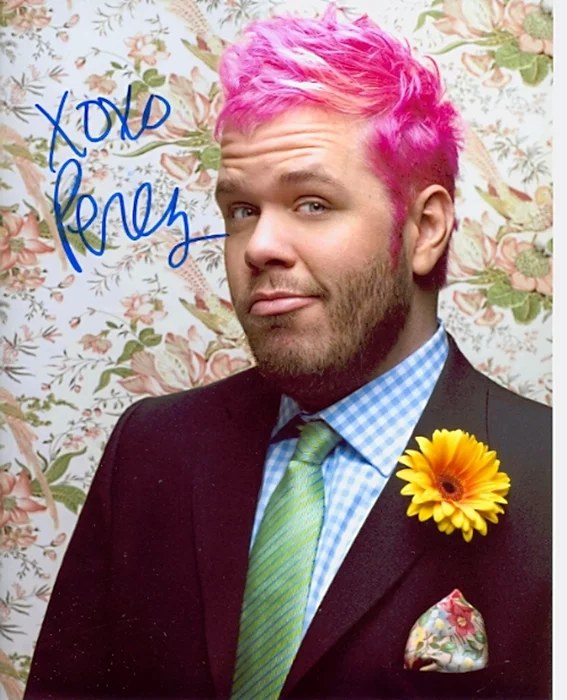 Perez Hilton autograph