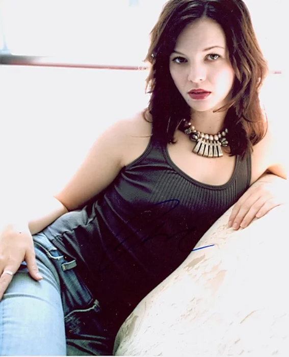 Amber Tamblyn autograph