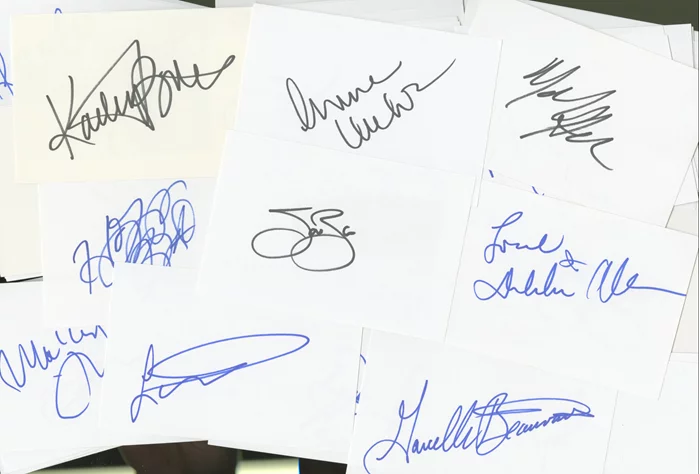 Signature Lot autograph