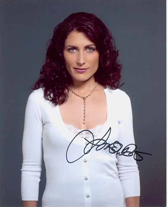 Lisa Edelstein autograph