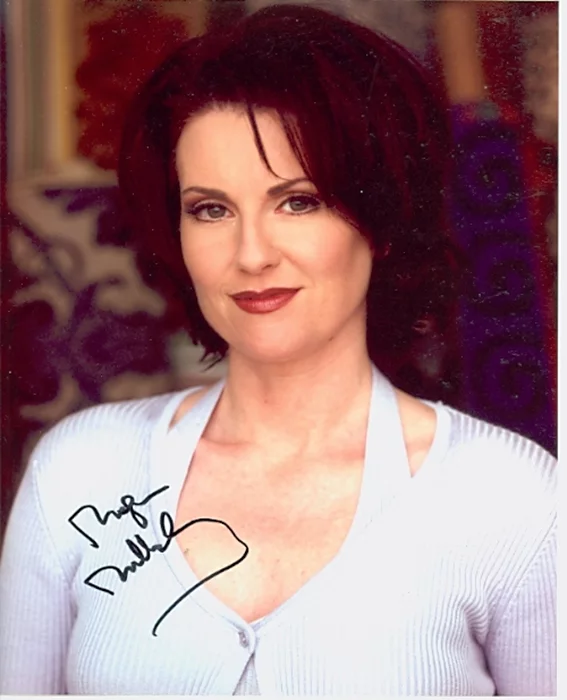 Megan Mullally autograph