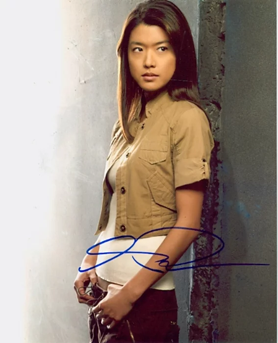Grace Park autograph
