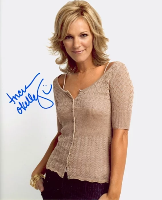 Tricia O'Kelley autograph