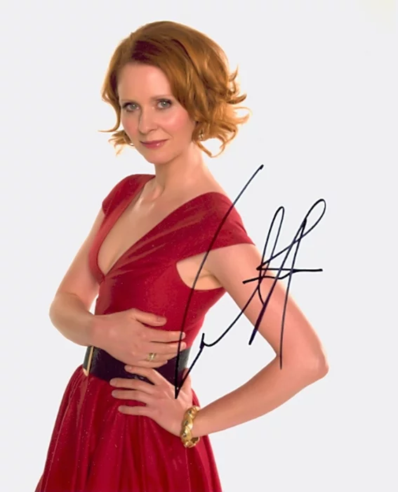 Cynthia Nixon autograph