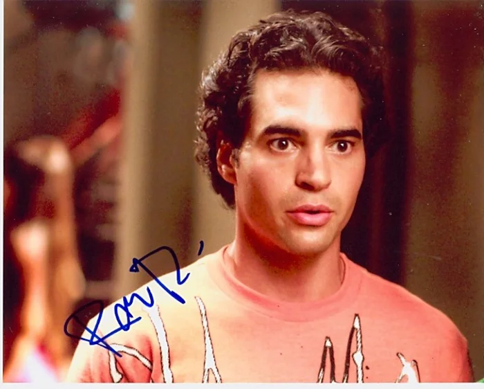 Ramon Rodriguez autograph