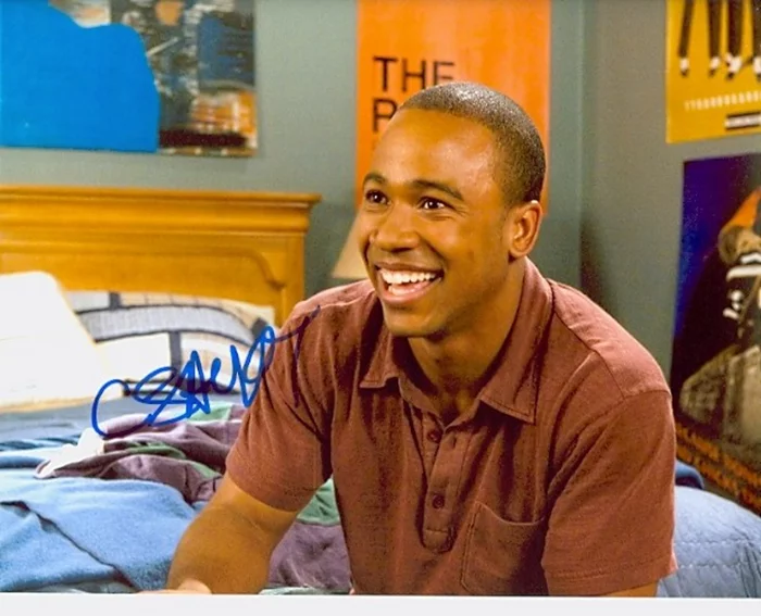 Columbus Short autograph