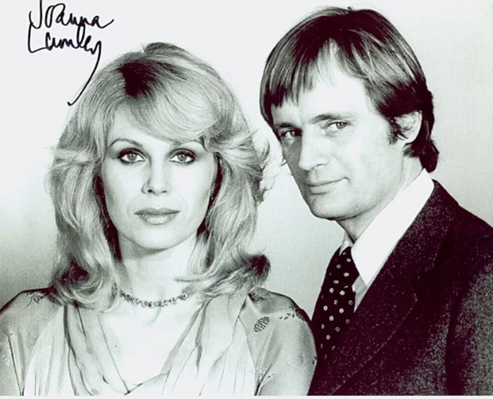 Joanna Lumley autograph