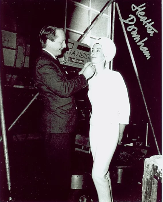 Heather Downham autograph