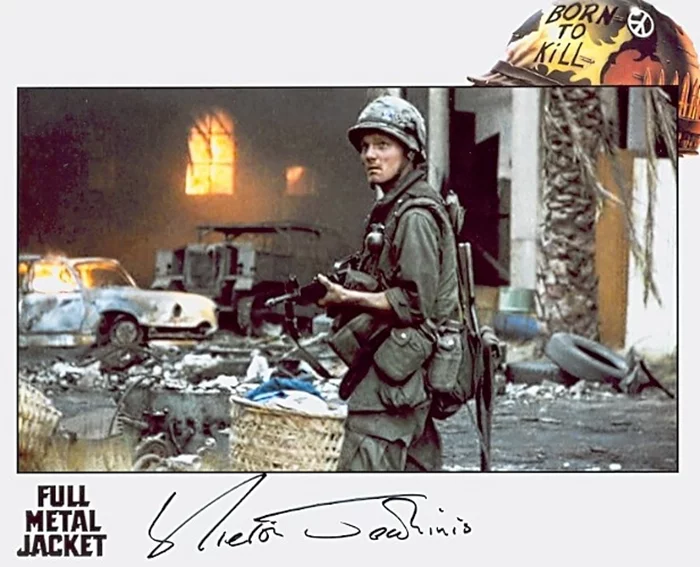 Kieron Jecchinis autograph