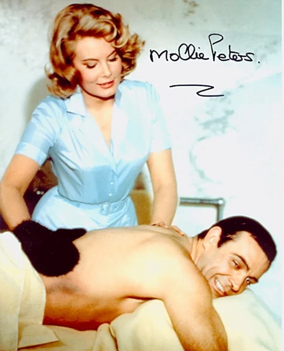 Mollie Peters autograph