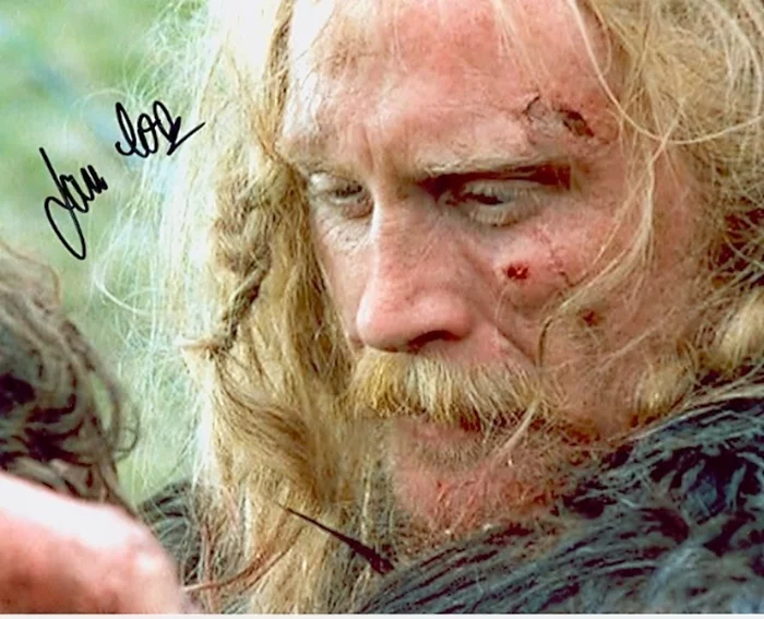 James Cosmo autograph