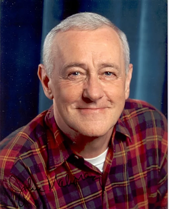 John Mahoney autograph