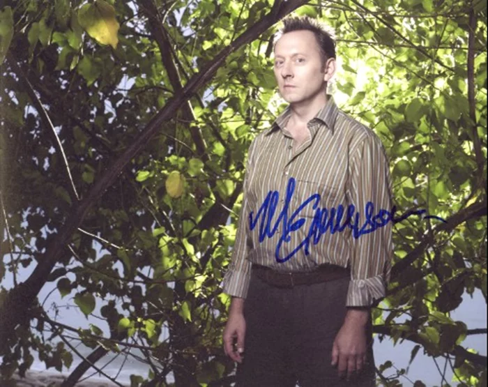 Michael Emerson autograph