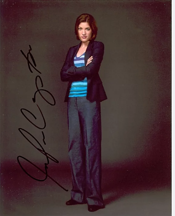 Jennifer Carpenter autograph