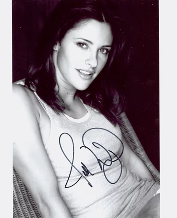 Jill Wagner autograph