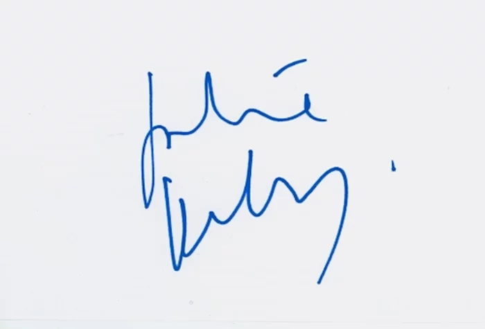 Julie Delpy autograph