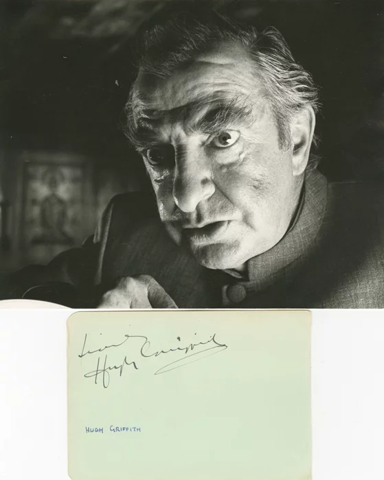 Hugh Griffith autograph