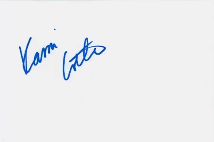 Kami Cotler autograph