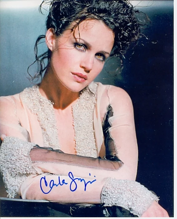 Carla Gugino autograph