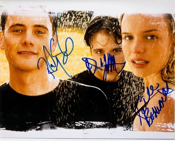 Young Americans autograph