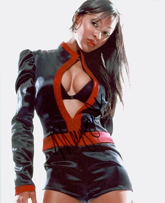 Meagan Good autograph
