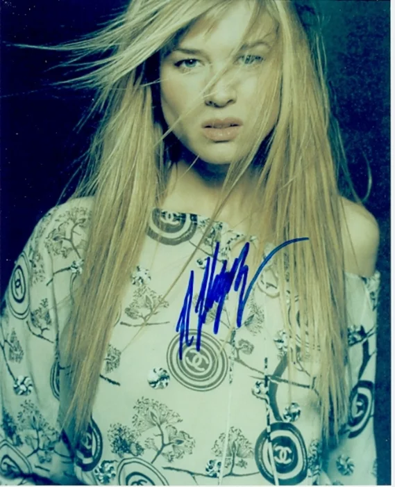 Renee Zellweger autograph