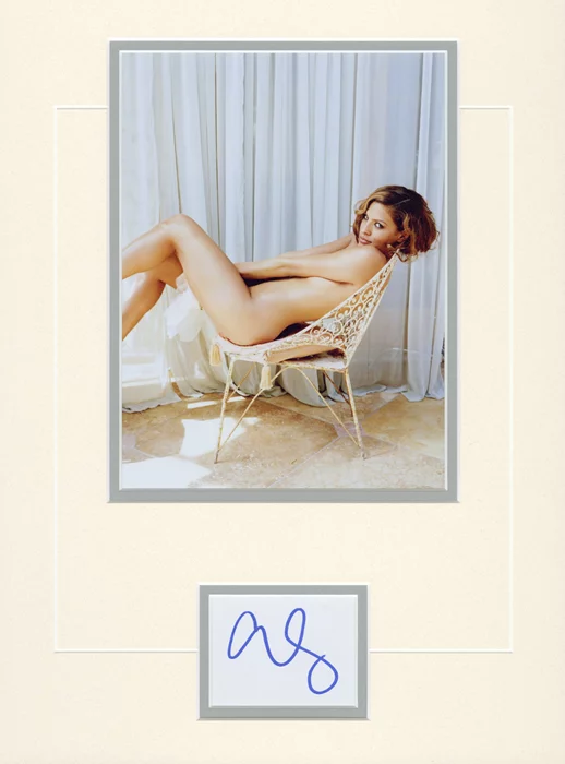 Eva Mendes autograph