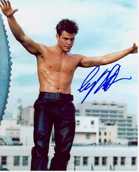 Casper Van Dien autograph