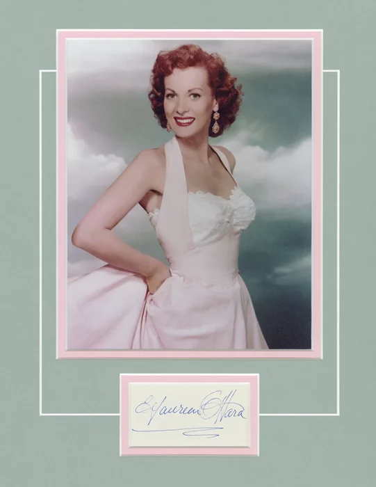 Maureen O'Hara autograph