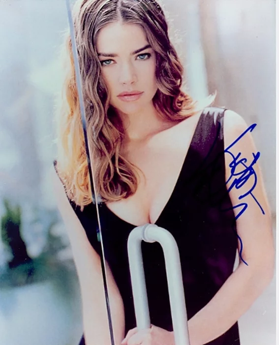 Denise Richards autograph