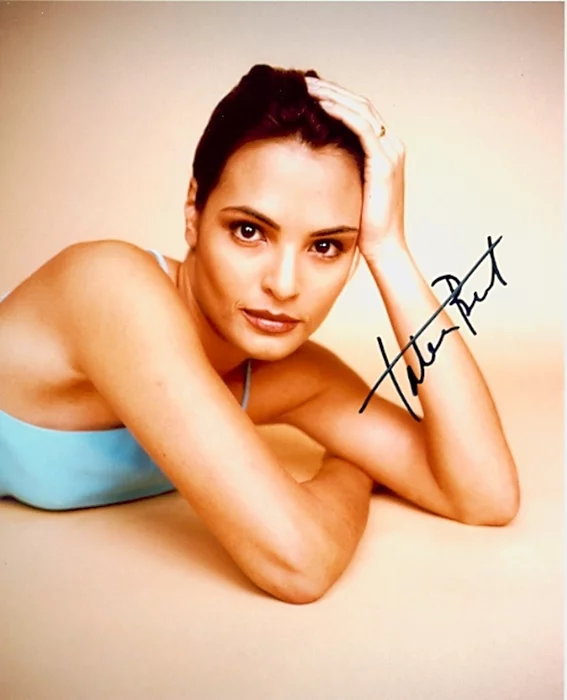 Talisa Soto autograph