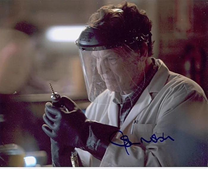 John Noble autograph