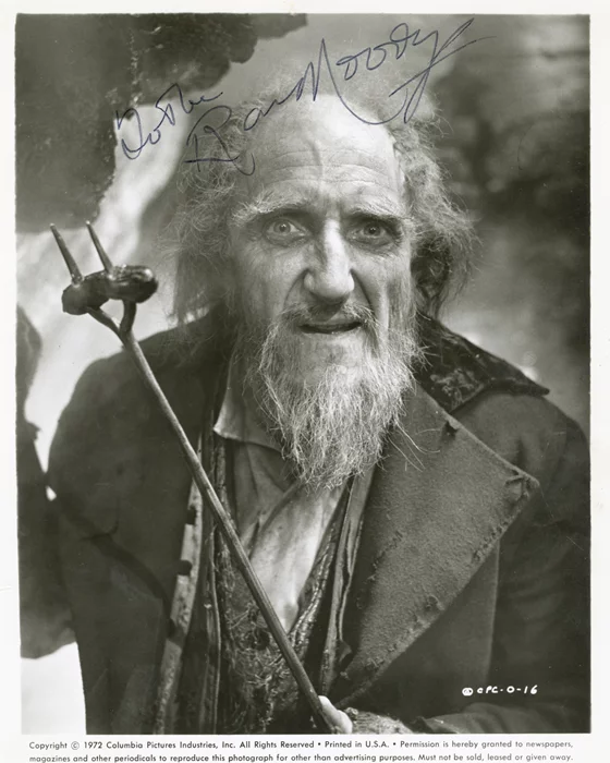 Ron Moody autograph