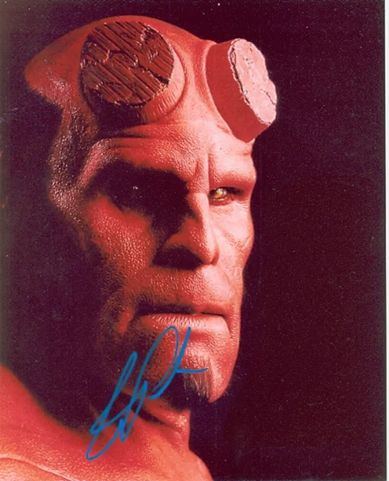 Ron Perlman autograph