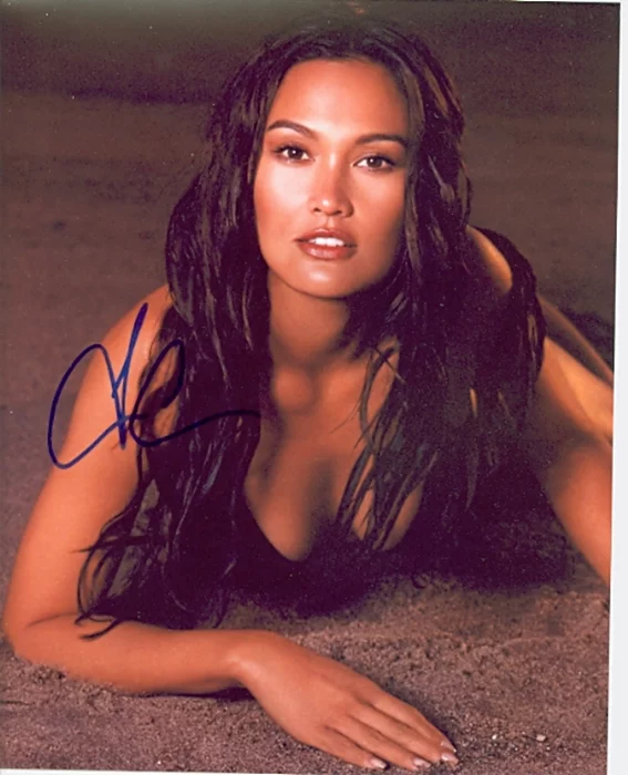 Tia Carrere autograph
