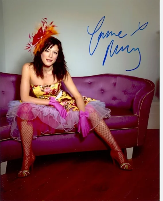 Jaime Murray autograph