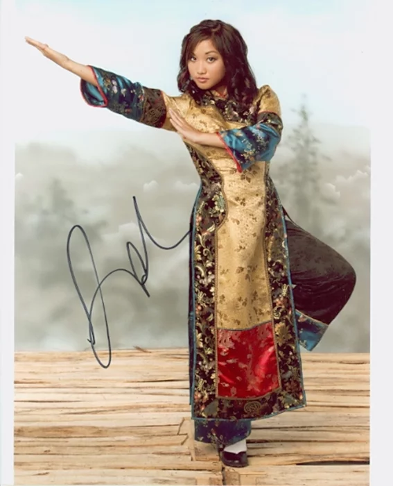 Brenda Song autograph