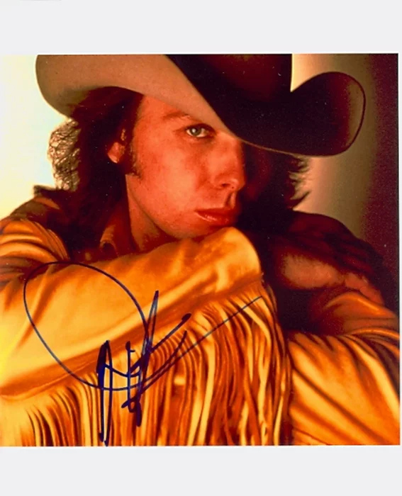 Dwight Yoakam autograph
