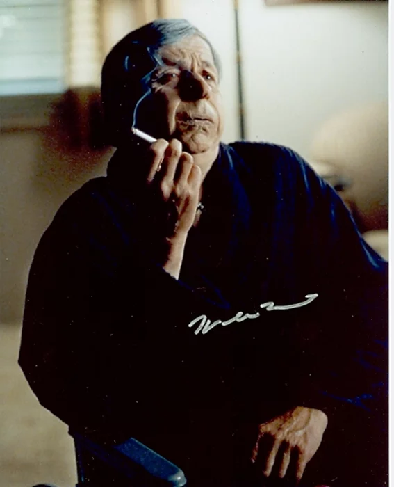 William B. Davis autograph