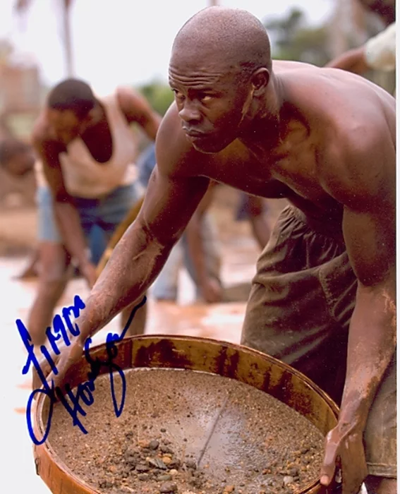 Djimon Hounsou autograph