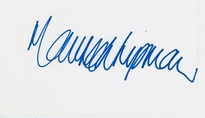 Maureen Lipman autograph